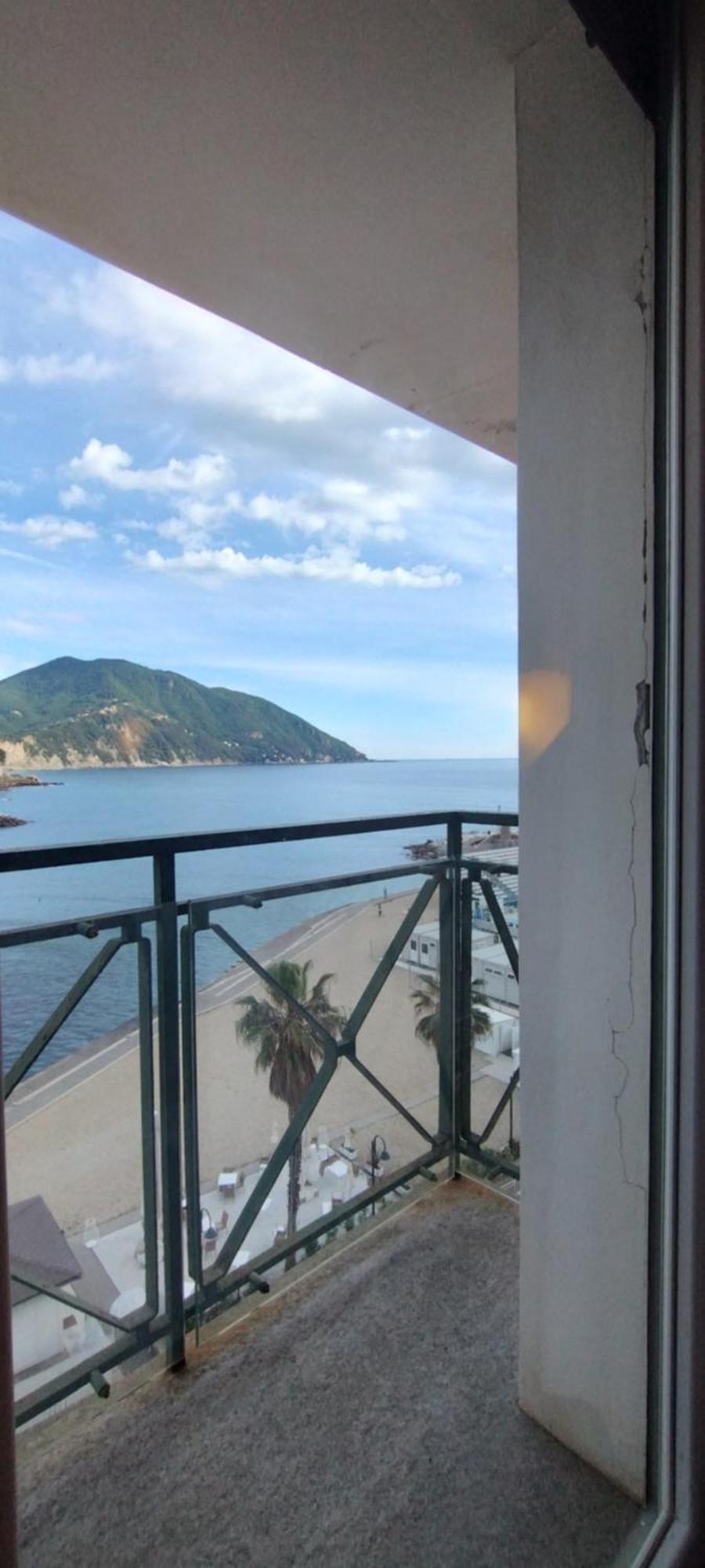 Hotel Elena Recco Exterior photo